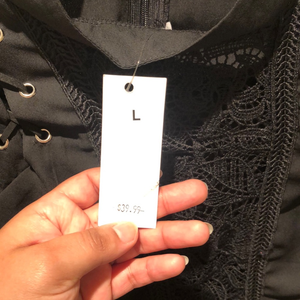 Blouse - Picture 8 of 8